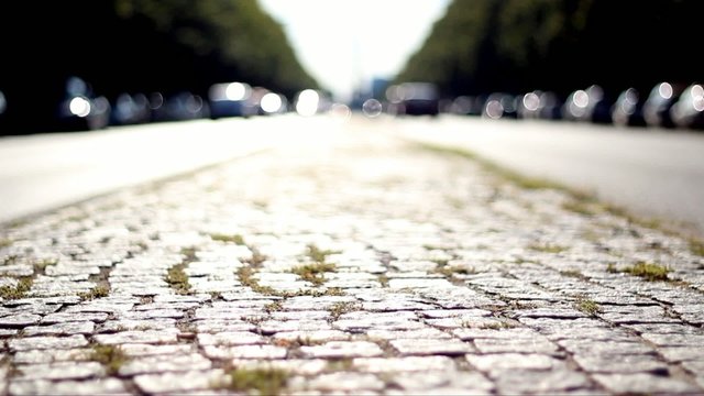 Berlin - Traffic - Hot Day  - Victory Column in Background