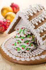 christmas gingerbread house