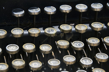 typewriter 30 years old