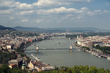 Obraz premium Budapest skyline view form Gellert Hill