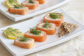 Salmon pate with dill