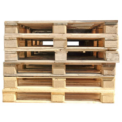 Pallets isolated