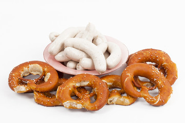 Weisswürste und Brezen