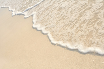 Fototapeta na wymiar Fale na brzegu White Sand Beach