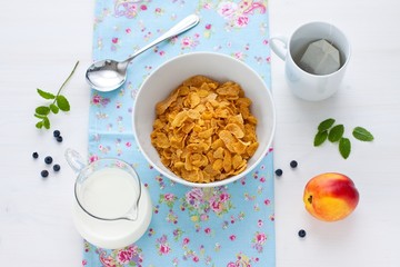Breakfast with cornflakes