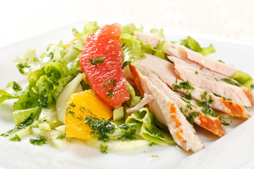 salad with chicken
