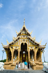 Fototapeta na wymiar wat Pasanaroon temple, Khon kean, Thailand