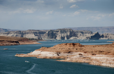 Lake Powell between Arizona and Utah USA - obrazy, fototapety, plakaty