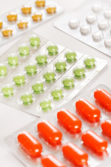 different kinds of pills