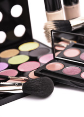 Make up equipment