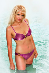 Obraz premium women in the sea