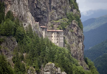 Zelfklevend Fotobehang Sumela Monastery in Trabzon Turkey © nexusseven