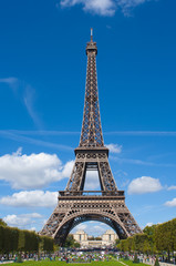 Fototapeta na wymiar Wieża Eiffla, Paryż, Francja - francuski i Global Icon