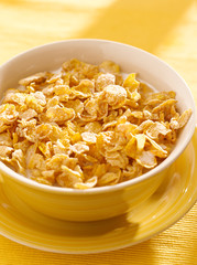 bowl of crunchy corn flakes for breakfast