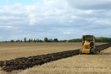 Obraz premium Ploughing finished for the day
