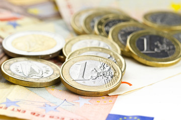 Euro coins composition