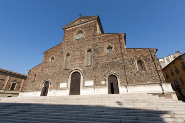 Fototapeta na wymiar Faenza (Ravenna, Emilia-Romagna, Włochy) - fasada katedry, Rena