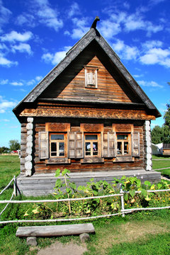 Russian national wooden house - izba