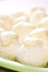Coconut balls with white chocolate