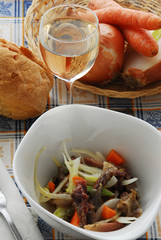Ensalada de carnes y verduras