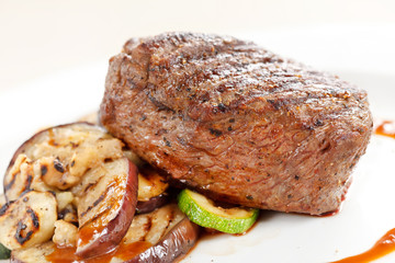 grilled steak with vegetables