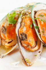 mussels with zucchini