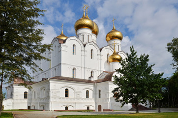 Fototapeta na wymiar Cathedral in Russia