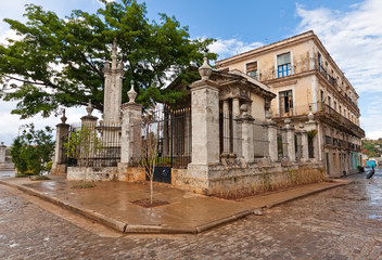 Fototapeta na wymiar El Templete, the founding site of Havana