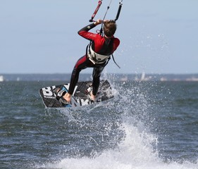 saut en kitesurf