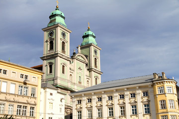 Fototapeta na wymiar Architektur in Linz
