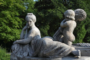 Posągi w Łazienkach Warszawskich