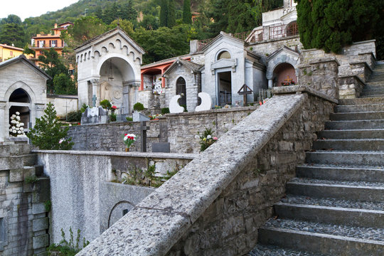 Italienischer Friedhof am Comer See