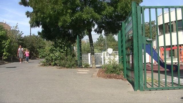 Sur le chemin de l'&eacute;cole
