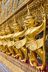 Fototapeta na wymiar Wat Pra Kaew, Bangkok, Thailand