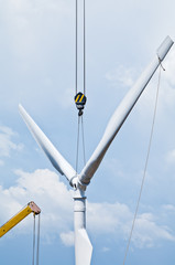 Монтаж ветровой турбины