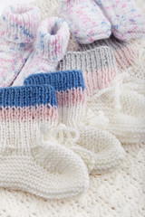 handgestrickte Babysocken