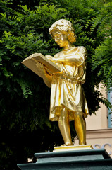 Weimar Ottmar Gerster Musikschule Goldener Knabe
