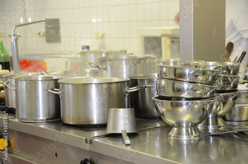 "Großküche" Stockfotos und lizenzfreie Bilder auf Fotolia.com - Bild