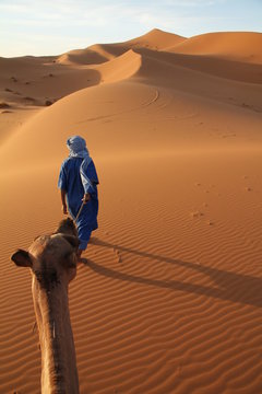 Karawane und Tuareg