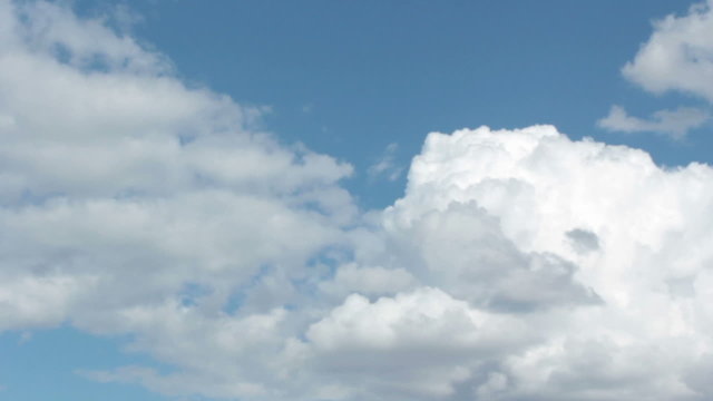 Timelapse of cumulus clouds