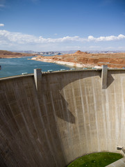 Glen Canyon Dam on Lake Powell Arizona/Utah USA