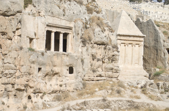 The prophets revenge tomb of Zechariah