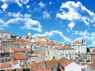 Fototapeta na wymiar Miasto z Lizbony Ilość fantastyczny dzień