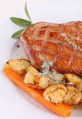 magret de canard grillé et légumes