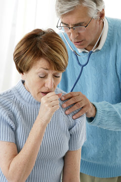 Femme - probl&egrave;mes respiratoires