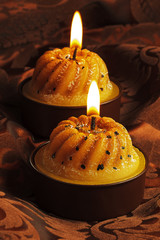 Geburtstagskerzen in Kuchenform