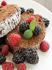 Berry roulade