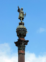 Fototapeta na wymiar monument to columbus in barcelona, spain