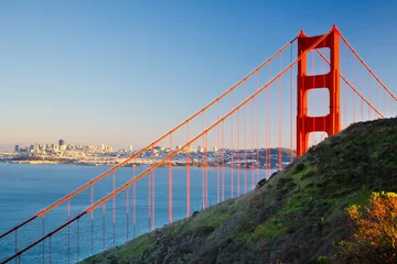 Fototapete Rund Golden Gate Bridge and city of Sun Francisco © sborisov