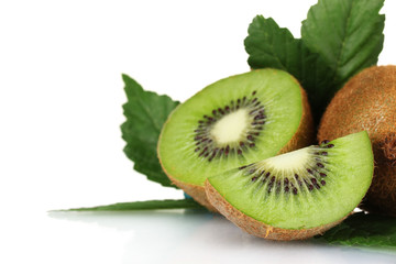 Fototapeta na wymiar Juicy kiwi fruit and leaves isolated on white